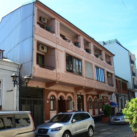Hostel Batumi Globus Екстериор снимка